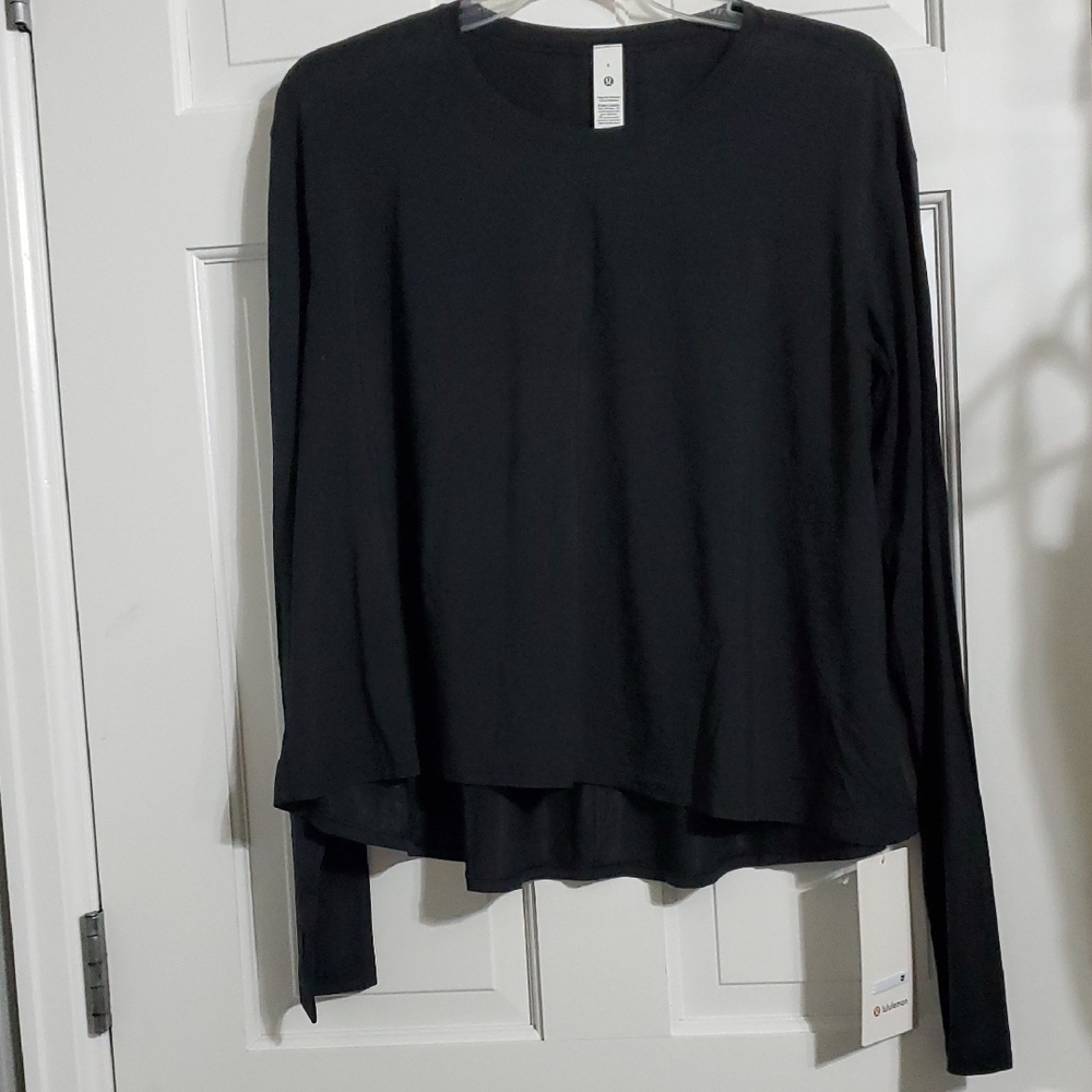 NWT Lululemon Modal Relaxed Fit Black Long Sleeve Women's Sz 6